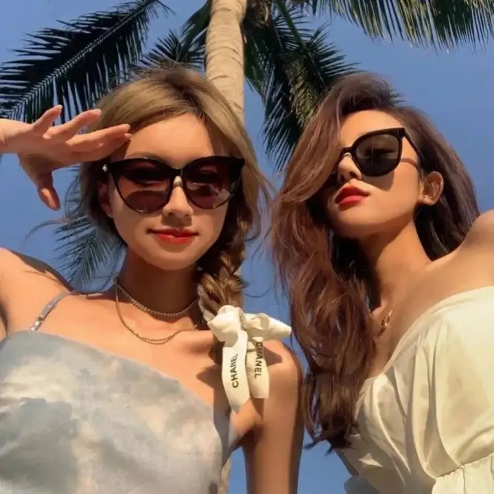 心痛海报